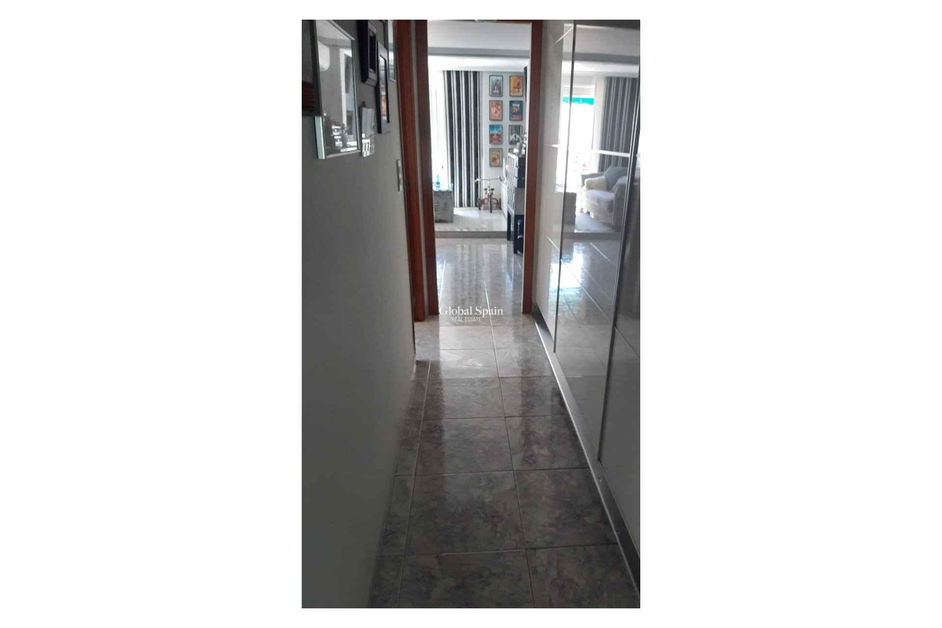 Revente - Appartement -
Benidorm - Zona de Poniente