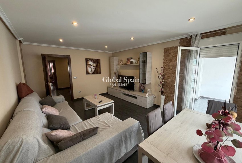 Revente - APPARTEMENT -
BENIEL - Centro