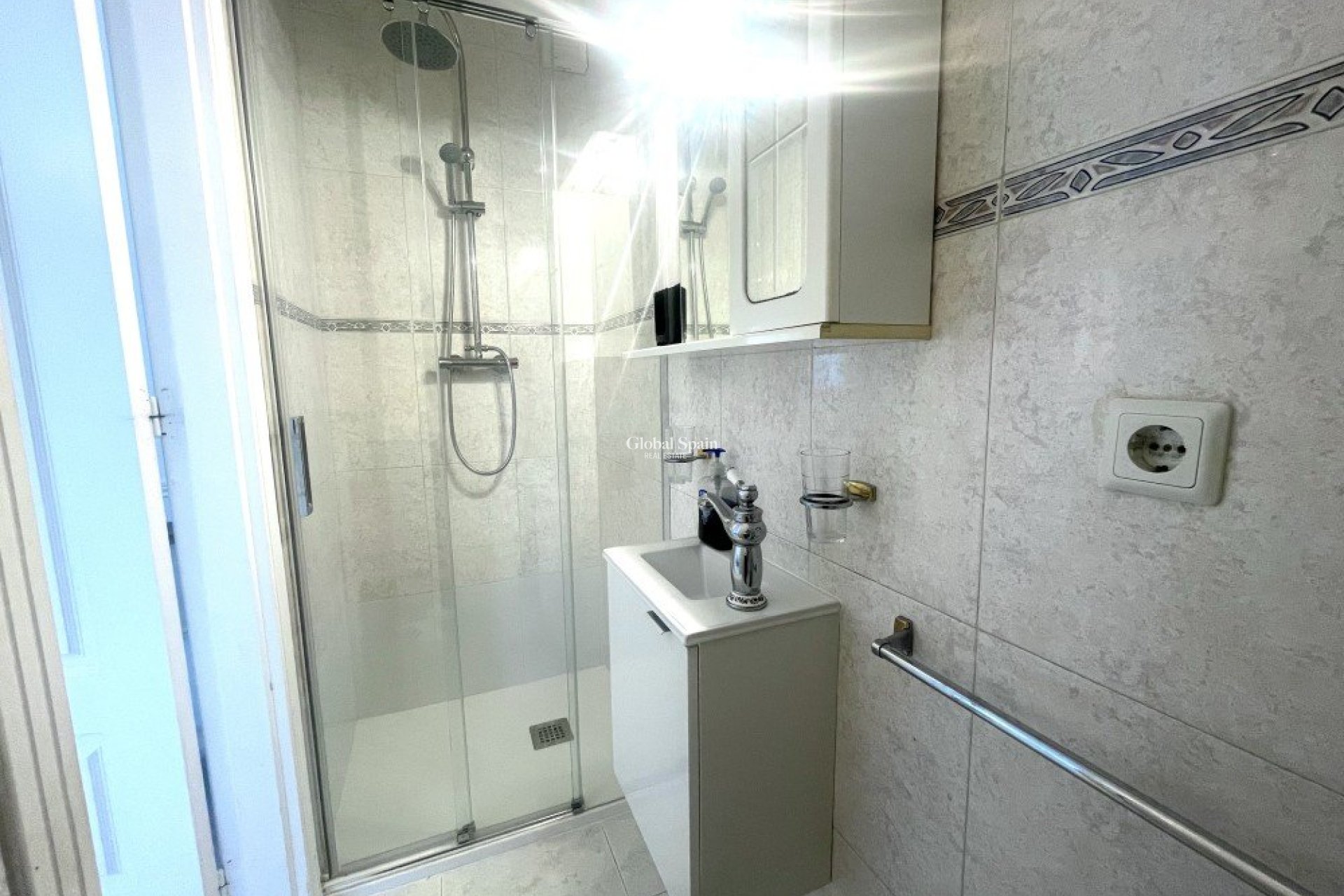 Revente - APPARTEMENT -
BENIJÓFAR - Costa Blanca