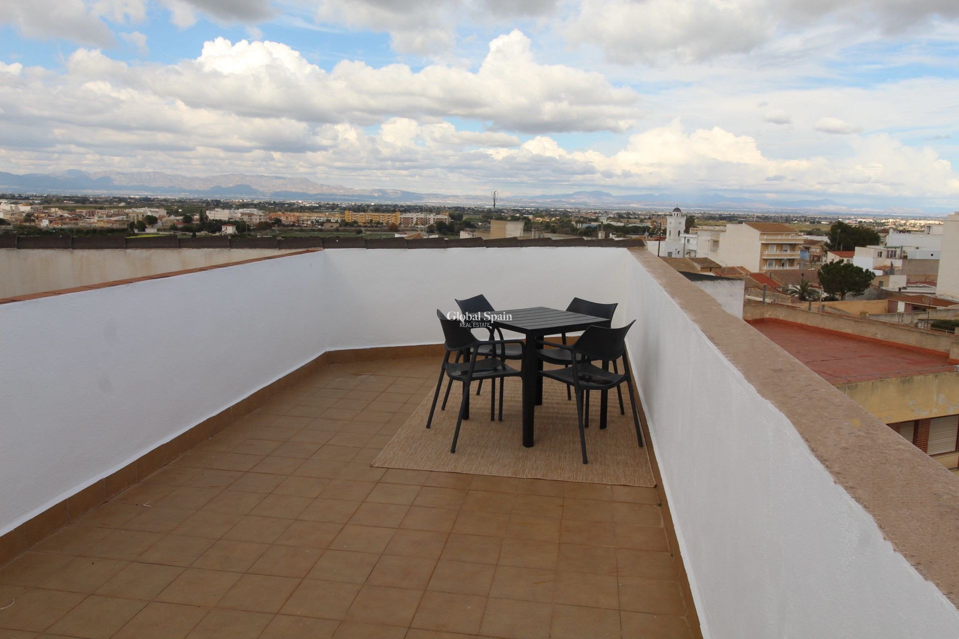 Revente - APPARTEMENT -
BENIJÓFAR
