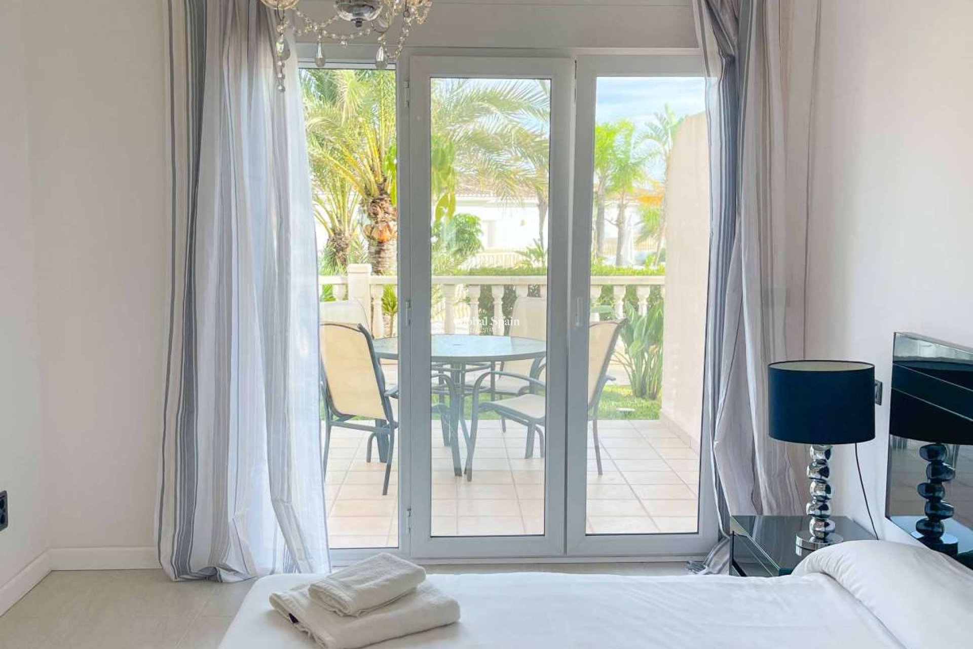 Revente - APPARTEMENT -
BENISSA - Costa Blanca