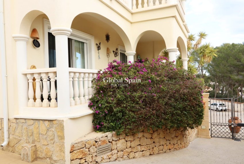 Revente - APPARTEMENT -
BENISSA - Costa Blanca