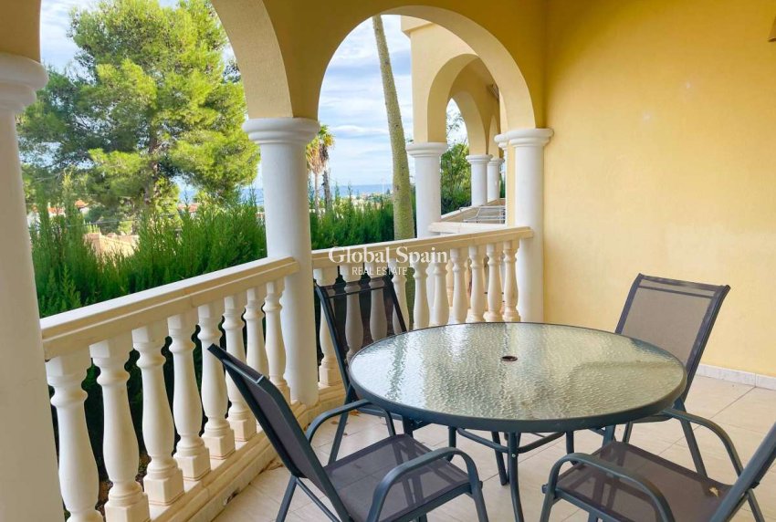 Revente - APPARTEMENT -
BENISSA - Costa Blanca