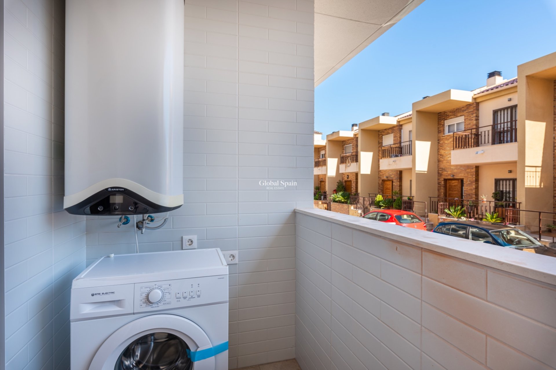 Revente - APPARTEMENT -
BIGASTRO - Inland