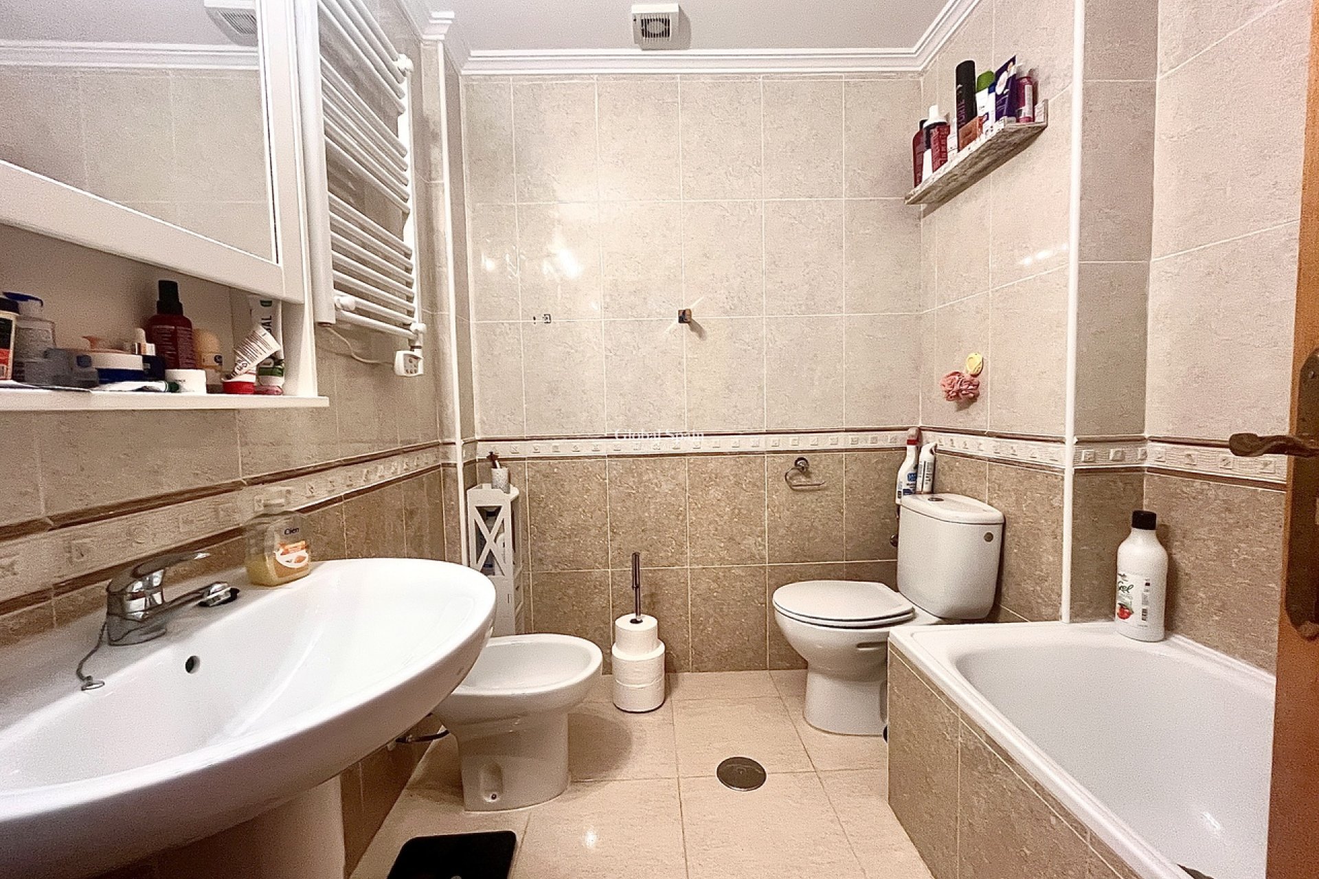 Revente - APPARTEMENT -
CABO ROIG - Costa Blanca