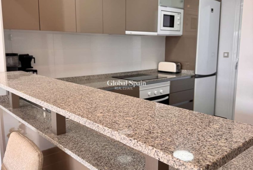 Revente - APPARTEMENT -
CABO ROIG - Costa Blanca