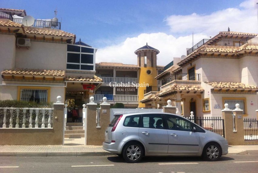 Revente - APPARTEMENT -
CABO ROIG - Costa Blanca