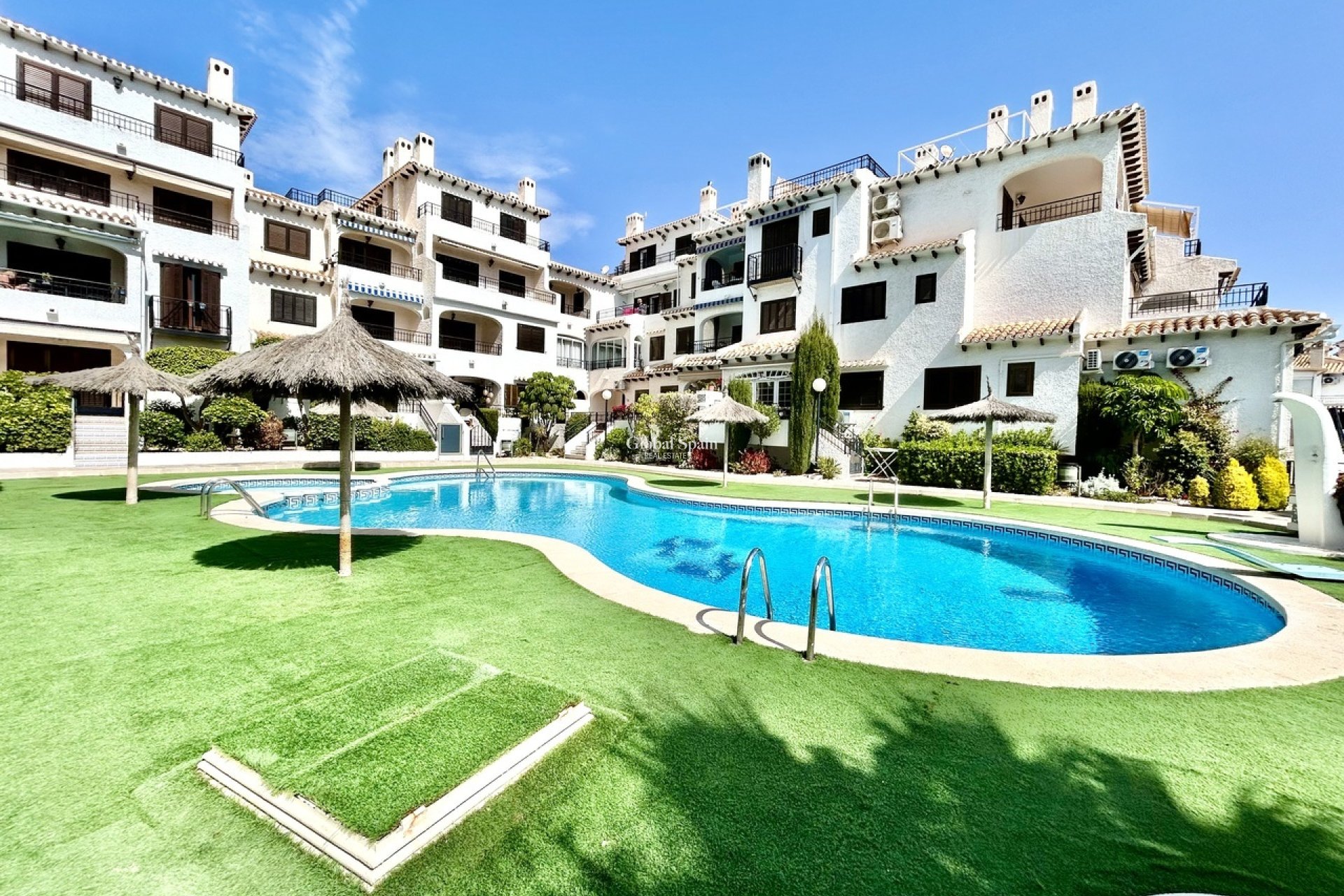 Revente - APPARTEMENT -
CABO ROIG - Costa Blanca