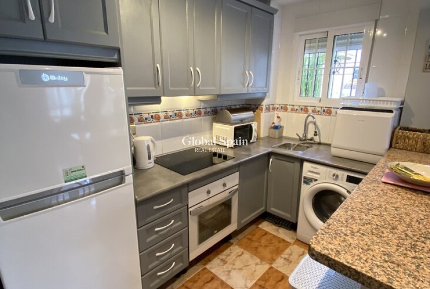 Revente - APPARTEMENT -
CABO ROIG - Costa Blanca