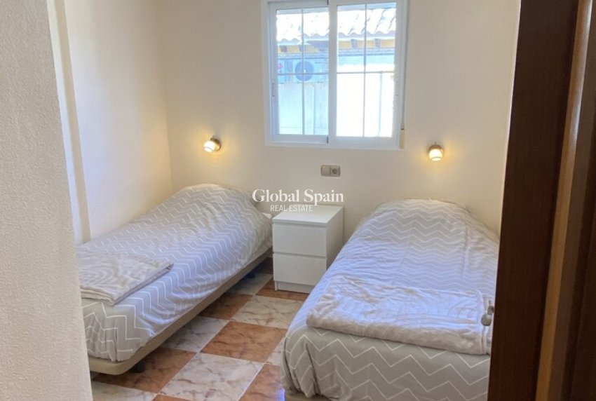 Revente - APPARTEMENT -
CABO ROIG - Costa Blanca