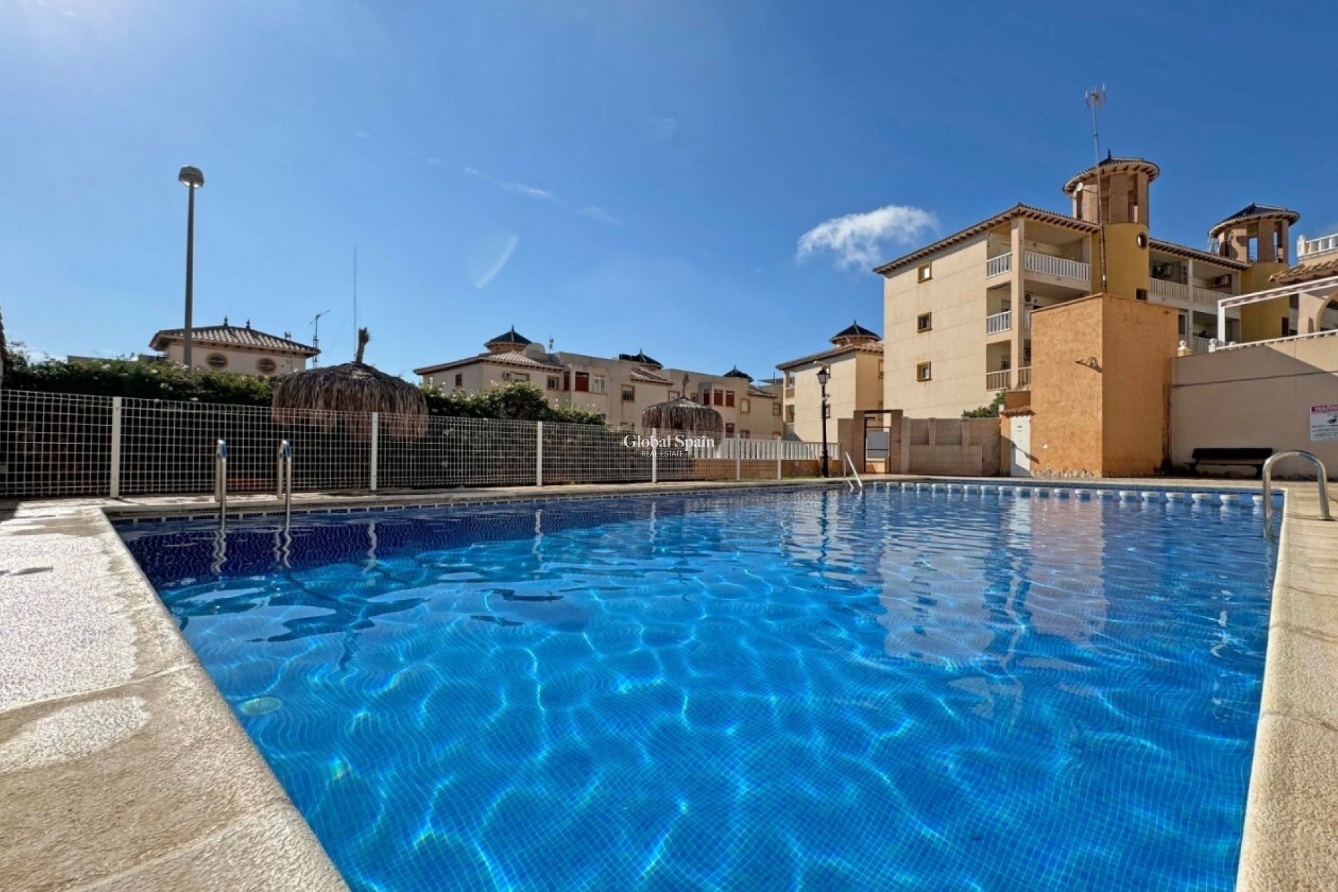 Revente - APPARTEMENT -
CABO ROIG - Costa Blanca