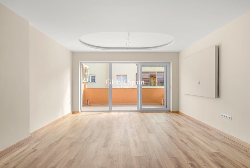 Revente - APPARTEMENT -
CALPE - Centro