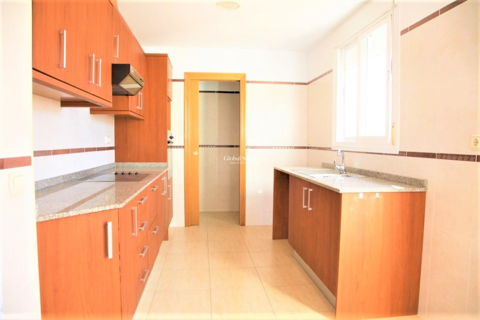 Revente - APPARTEMENT -
CALPE - Costa Blanca
