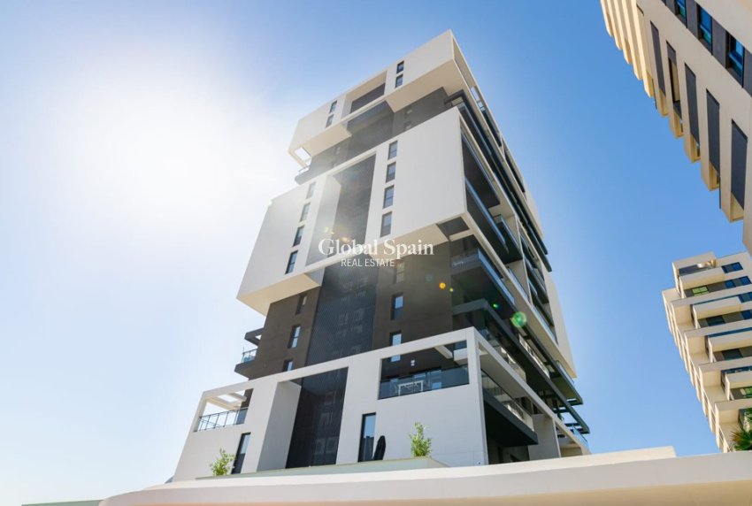 Revente - APPARTEMENT -
CALPE - Costa Blanca