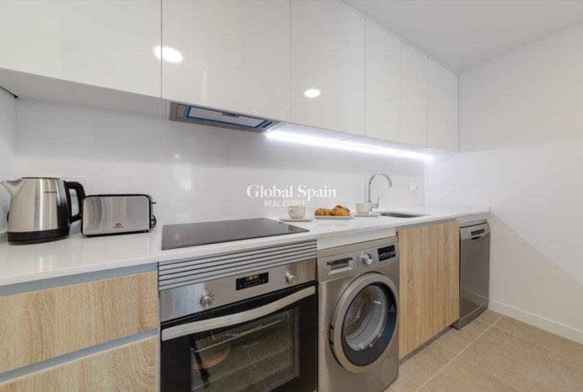 Revente - APPARTEMENT -
CALPE - Costa Blanca