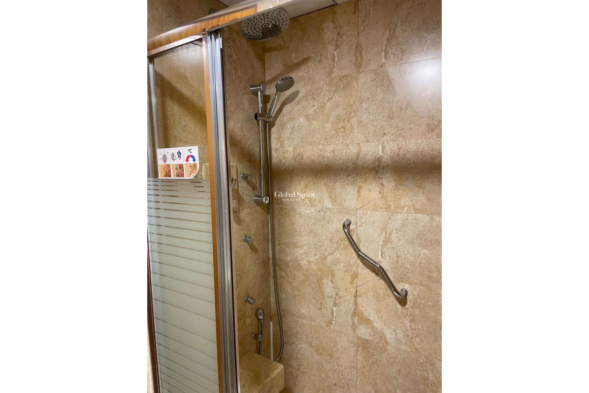 Revente - APPARTEMENT -
CALPE - Costa Blanca