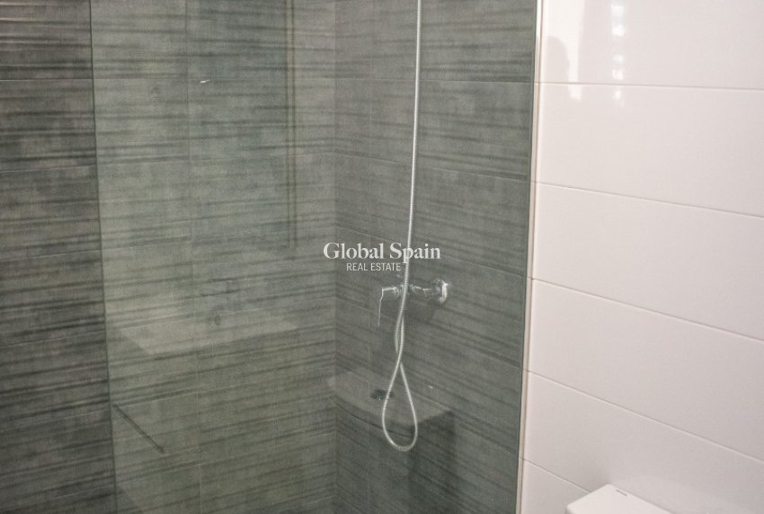 Revente - APPARTEMENT -
CALPE - Zona Levante - Playa Fossa