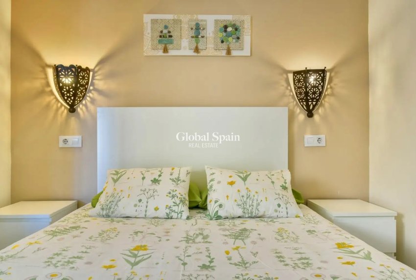 Revente - APPARTEMENT -
CALPE - Zona Levante - Playa Fossa