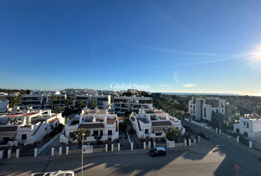Revente - APPARTEMENT -
CAMPOAMOR - Costa Blanca