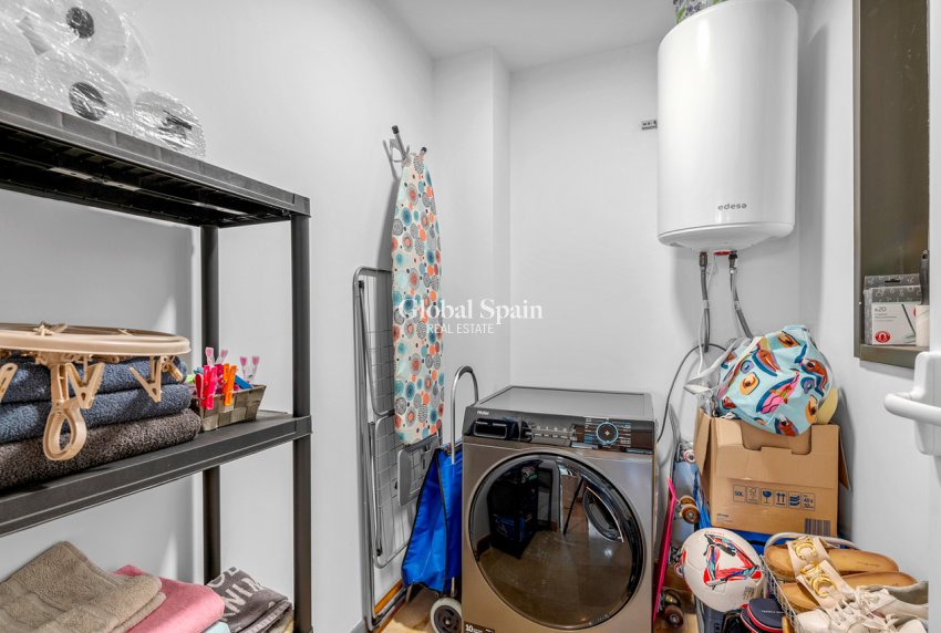 Revente - APPARTEMENT -
CAMPOAMOR - Costa Blanca