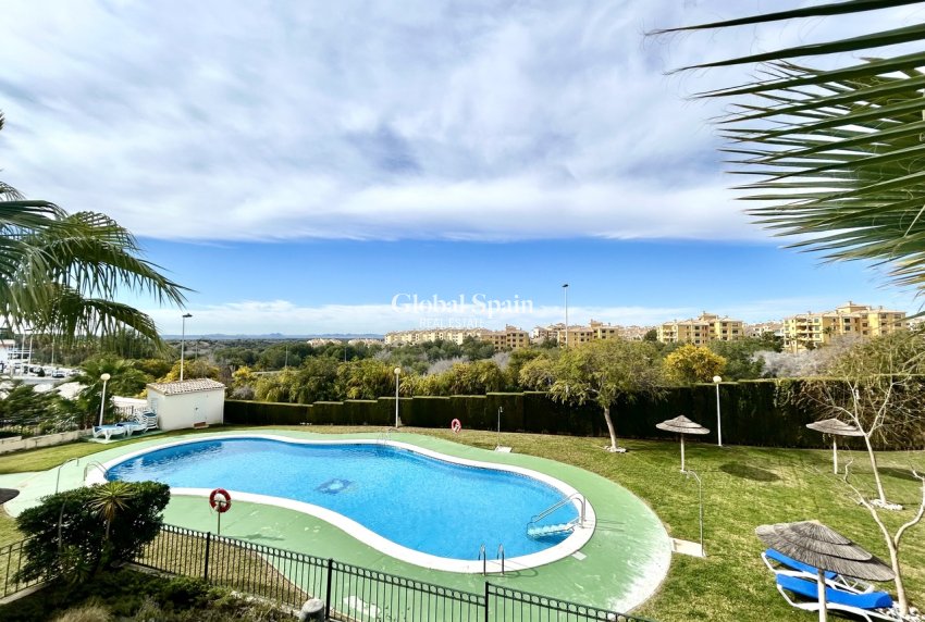 Revente - APPARTEMENT -
CAMPOAMOR - Costa Blanca