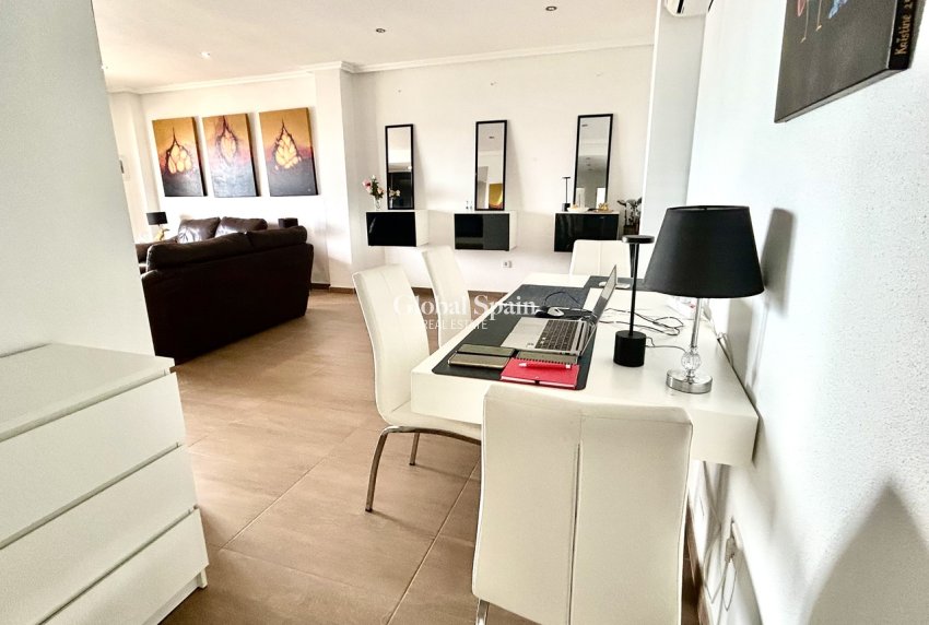 Revente - APPARTEMENT -
CAMPOAMOR - Costa Blanca