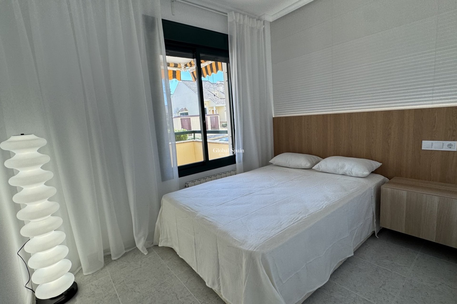 Revente - APPARTEMENT -
CAMPOAMOR - Costa Blanca
