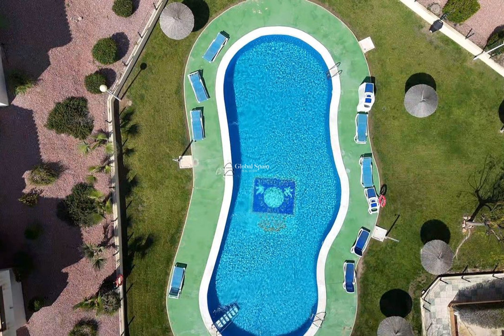 Revente - APPARTEMENT -
CAMPOAMOR - Costa Blanca