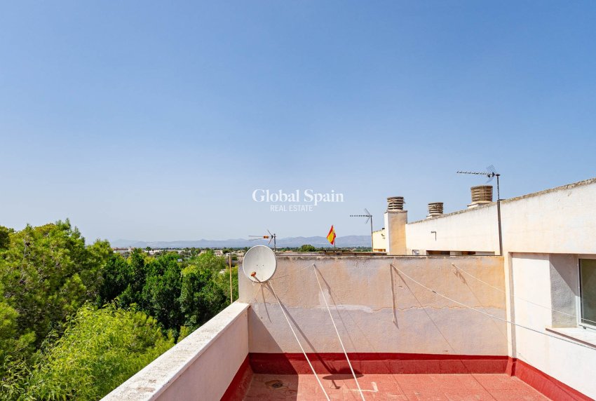 Revente - APPARTEMENT -
CIUDAD QUESADA - Rojales