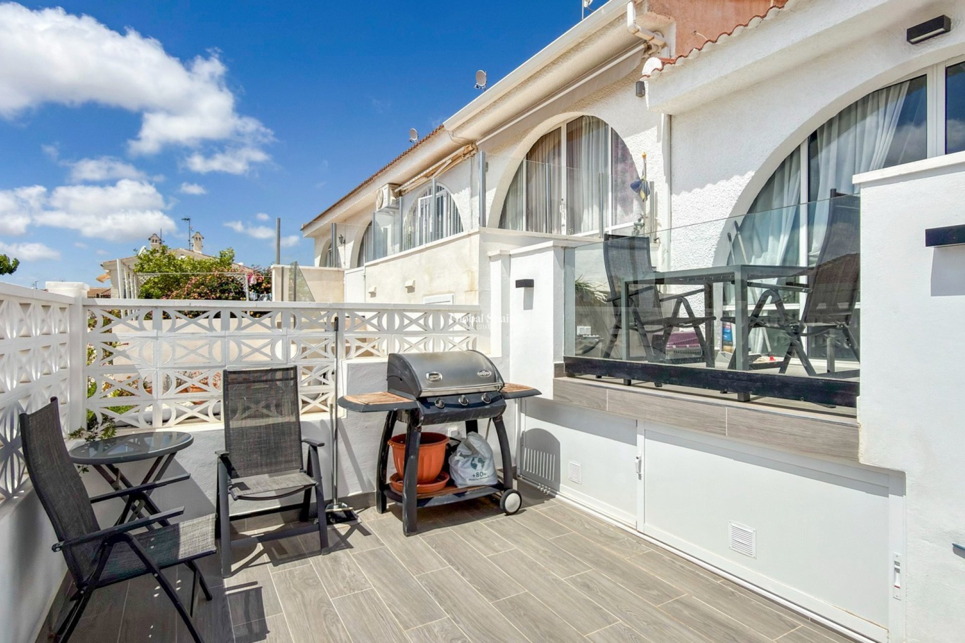 Revente - APPARTEMENT -
CIUDAD QUESADA