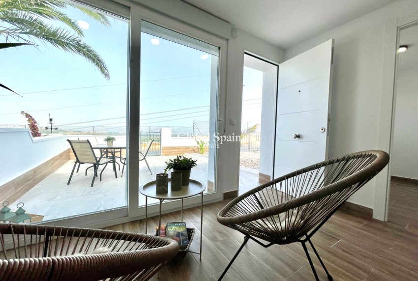 Revente - APPARTEMENT -
CIUDAD QUESADA