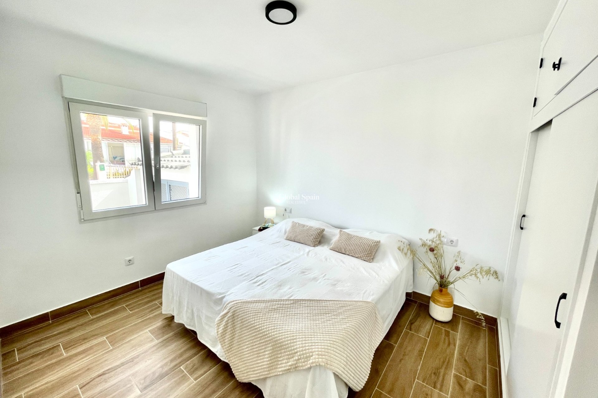 Revente - APPARTEMENT -
CIUDAD QUESADA