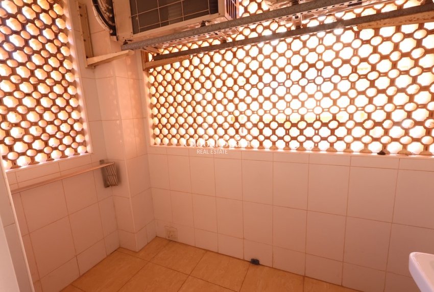 Revente - Appartement -
Costa Blanca - Orihuela Costa