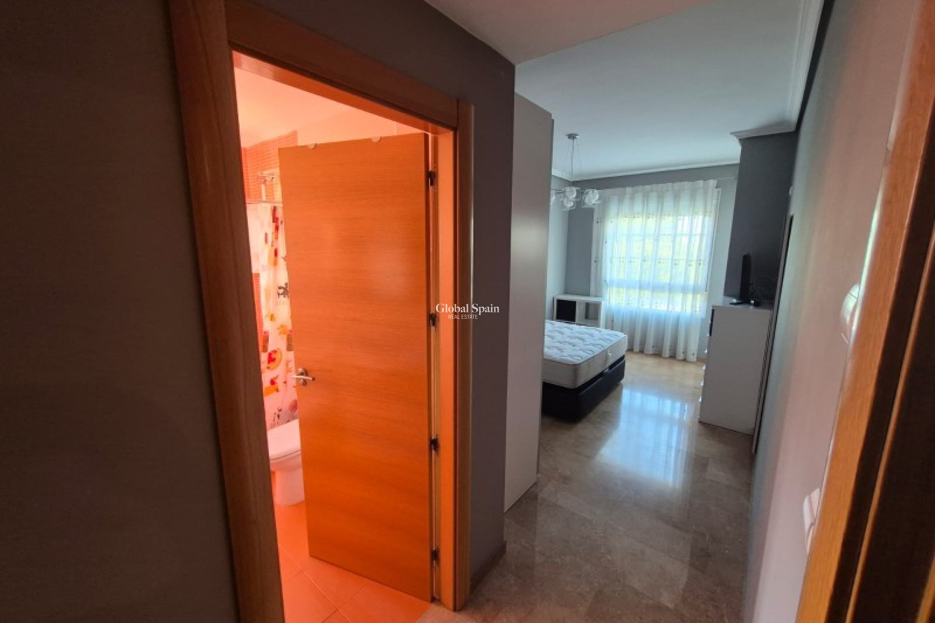 Revente - APPARTEMENT -
CREVILLENTE - Inland