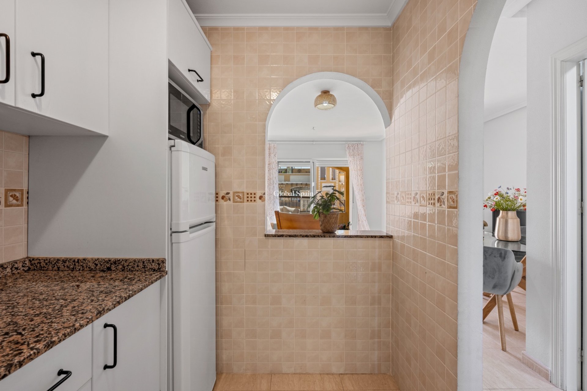 Revente - APPARTEMENT -
DAYA NUEVA - Costa Blanca South