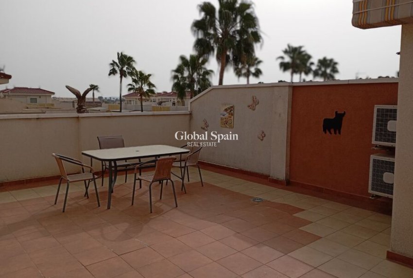 Revente - APPARTEMENT -
DAYA VIEJA - Costa Blanca