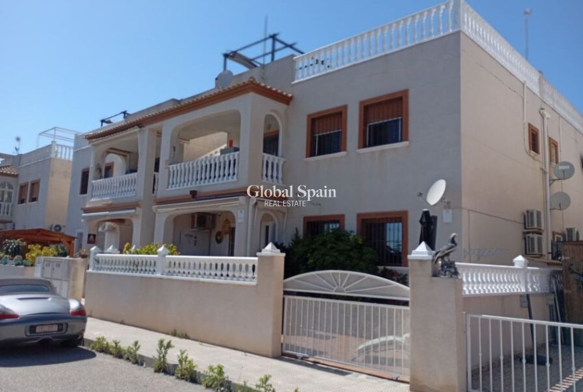 Revente - APPARTEMENT -
DAYA VIEJA - Costa Blanca