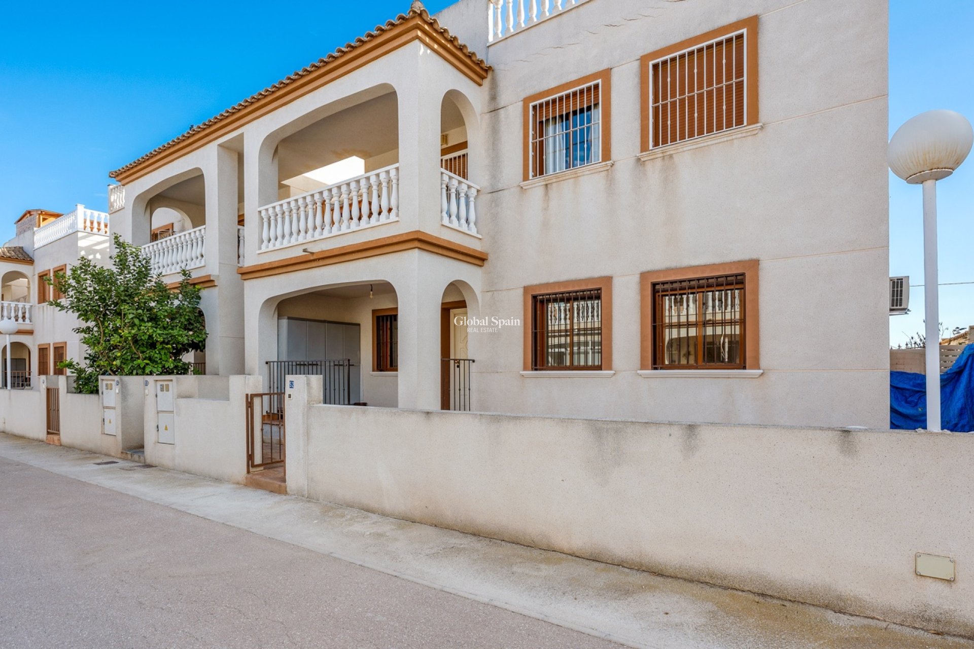 Revente - APPARTEMENT -
DAYA VIEJA