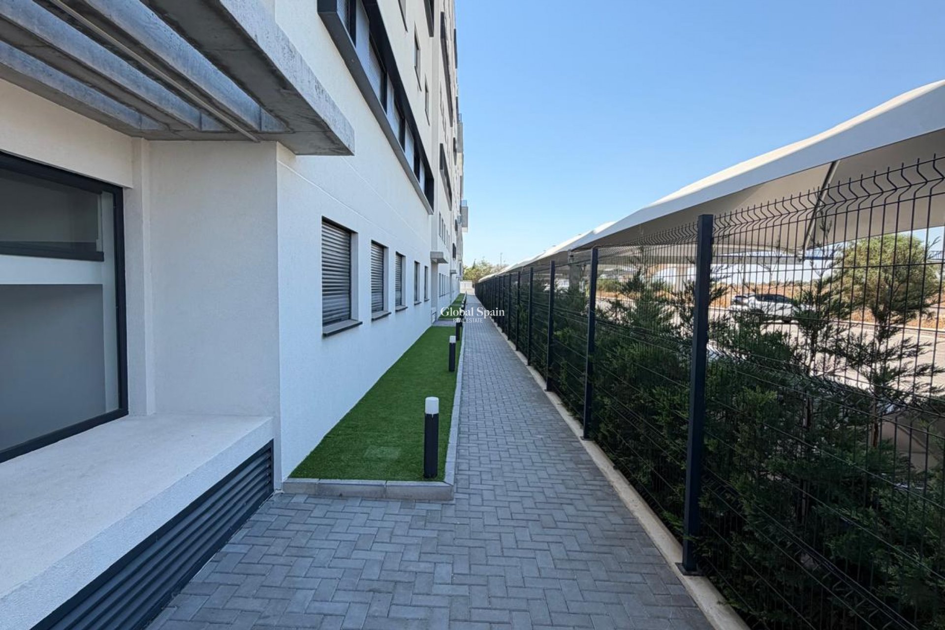 Revente - APPARTEMENT -
DEHESA DE CAMPOAMOR - Costa Blanca