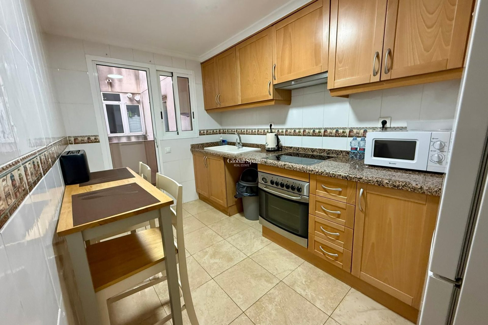 Revente - APPARTEMENT -
DENIA - Center