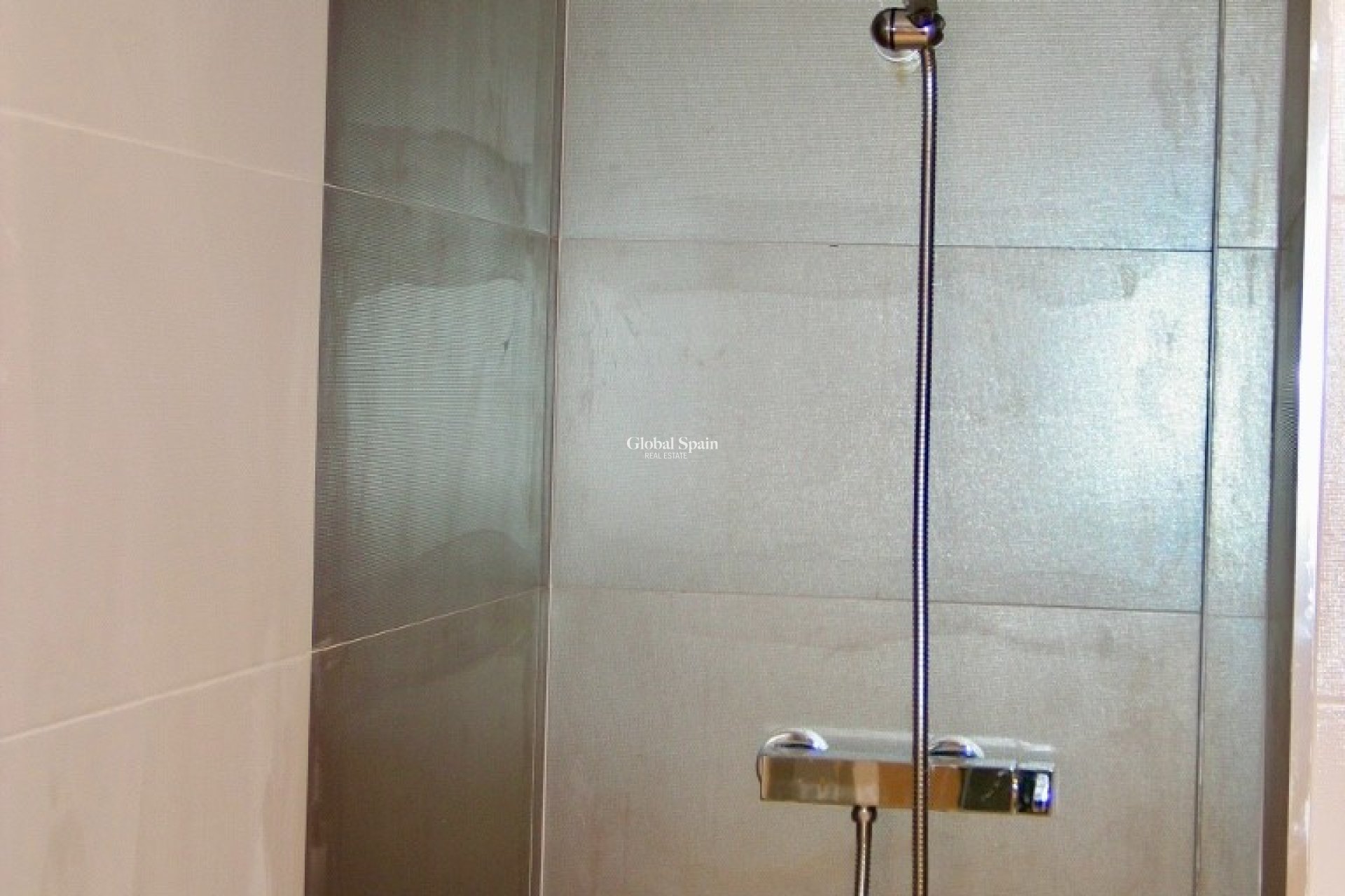 Revente - APPARTEMENT -
DENIA - Center