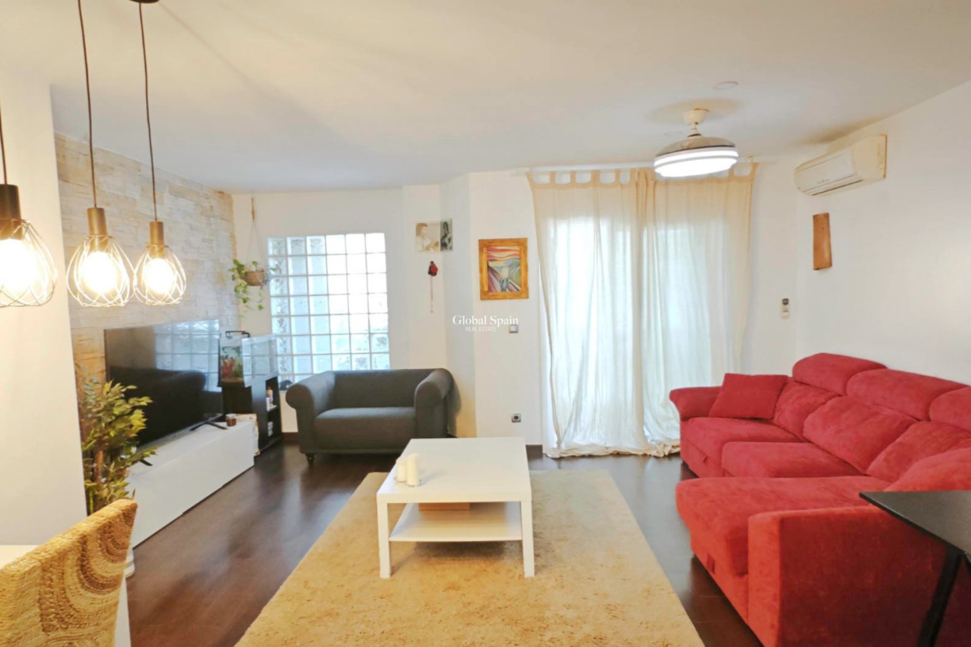 Revente - APPARTEMENT -
DENIA - Center