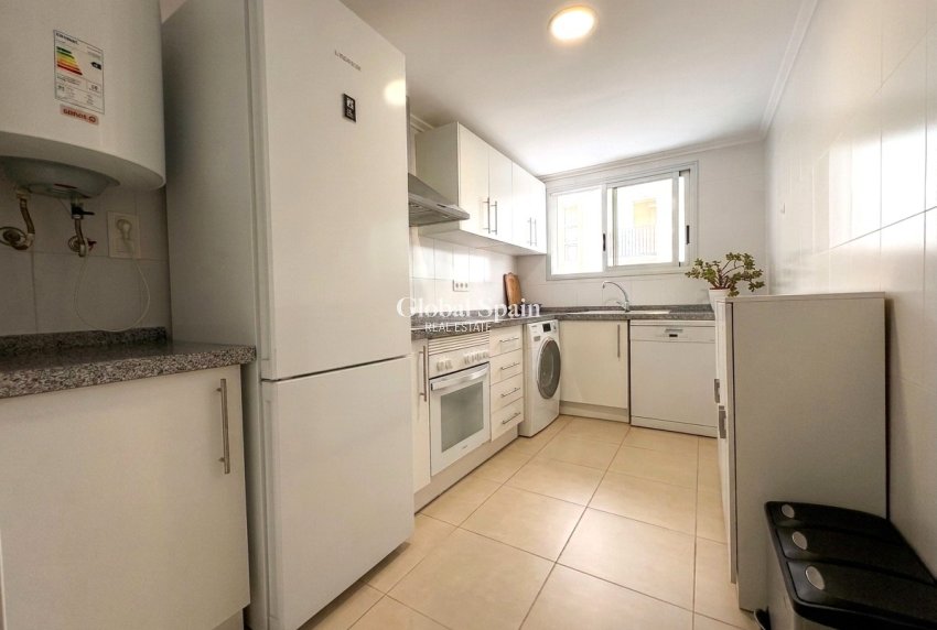 Revente - APPARTEMENT -
DENIA - Center