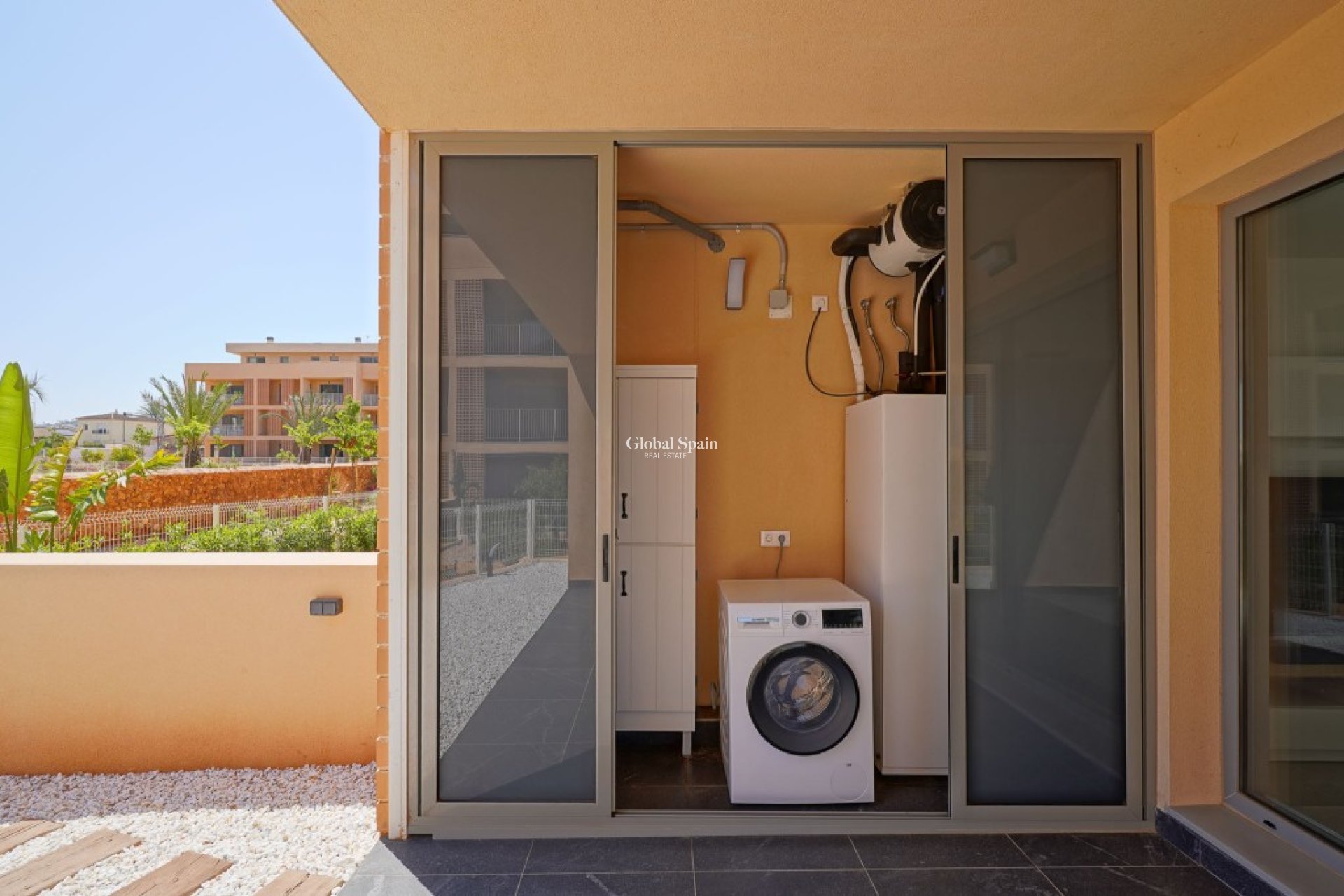 Revente - APPARTEMENT -
DENIA - Center
