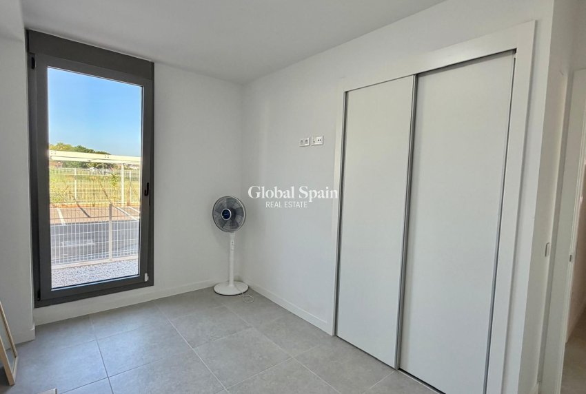 Revente - APPARTEMENT -
DENIA - Center