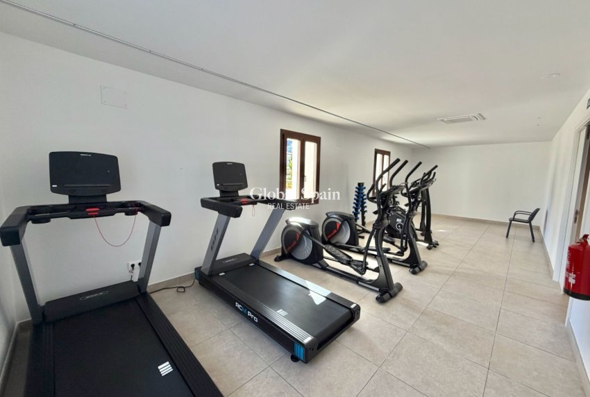 Revente - APPARTEMENT -
DENIA - Center