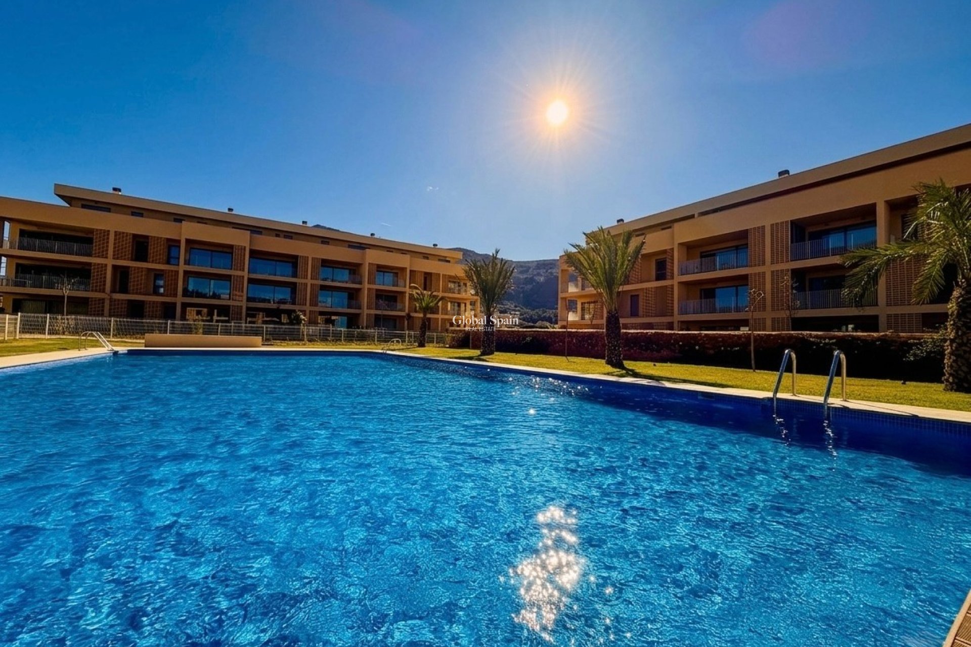 Revente - APPARTEMENT -
DENIA - Center