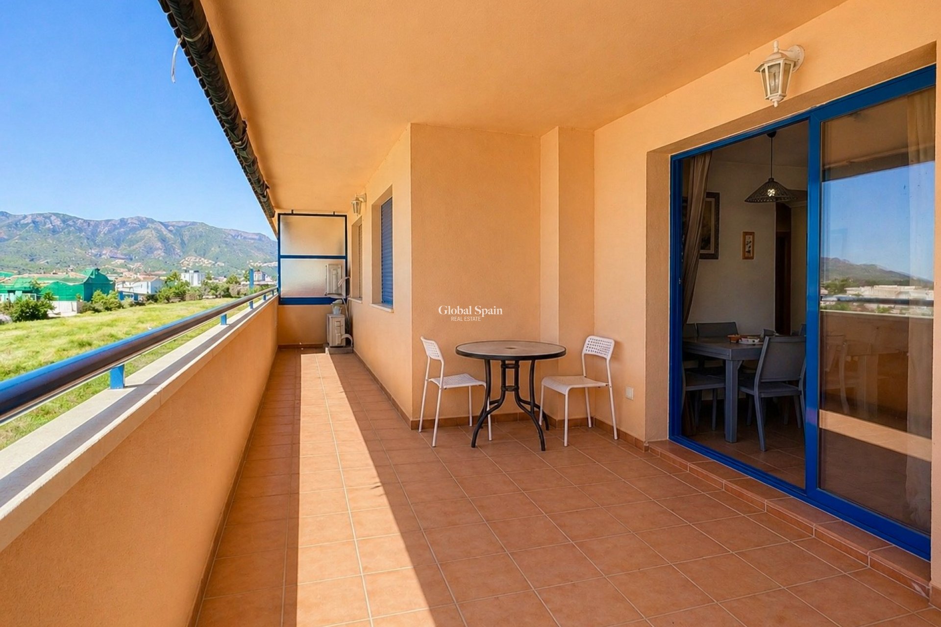 Revente - APPARTEMENT -
DENIA - Center