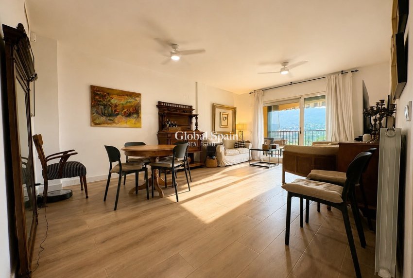 Revente - APPARTEMENT -
DENIA - Center