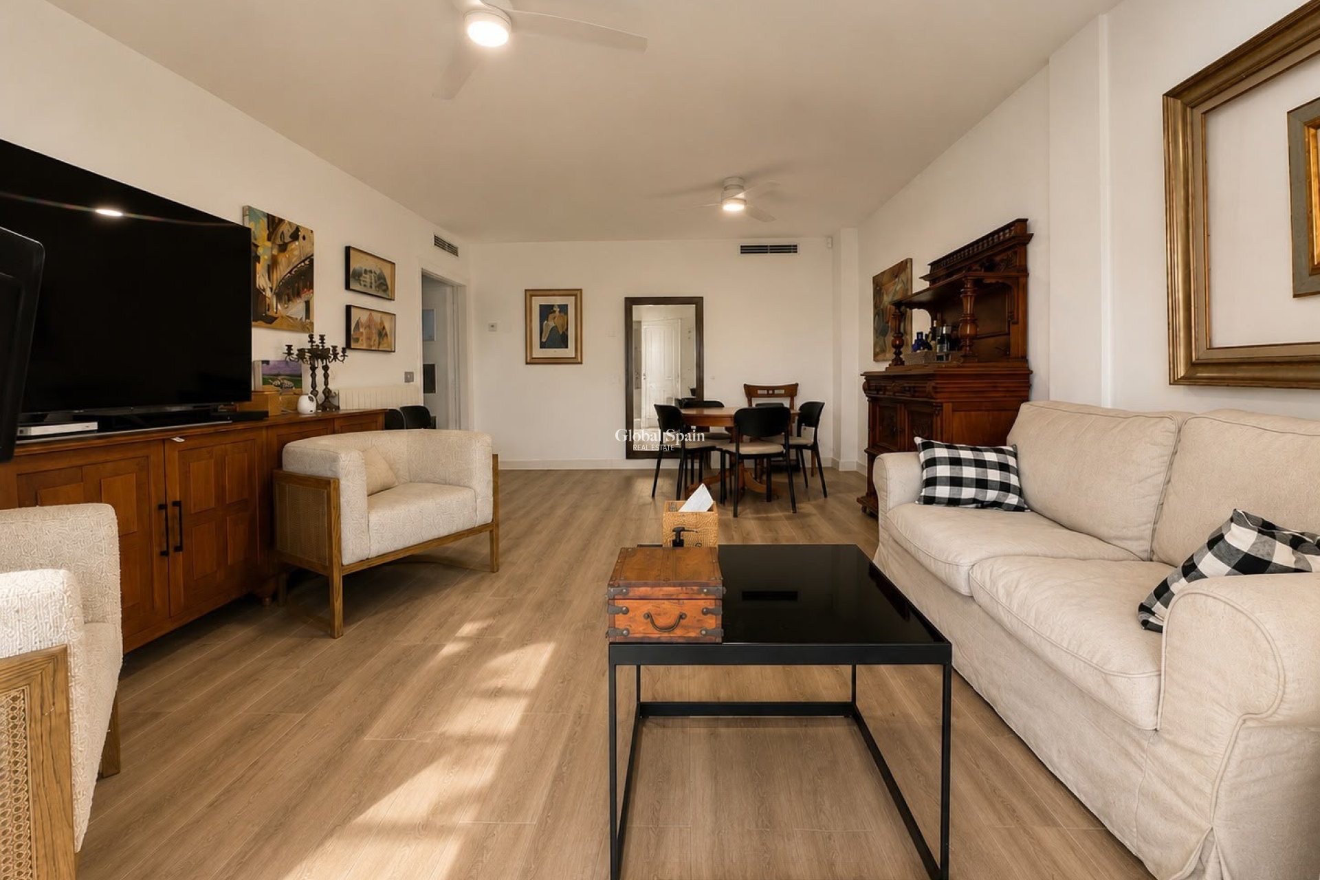 Revente - APPARTEMENT -
DENIA - Center